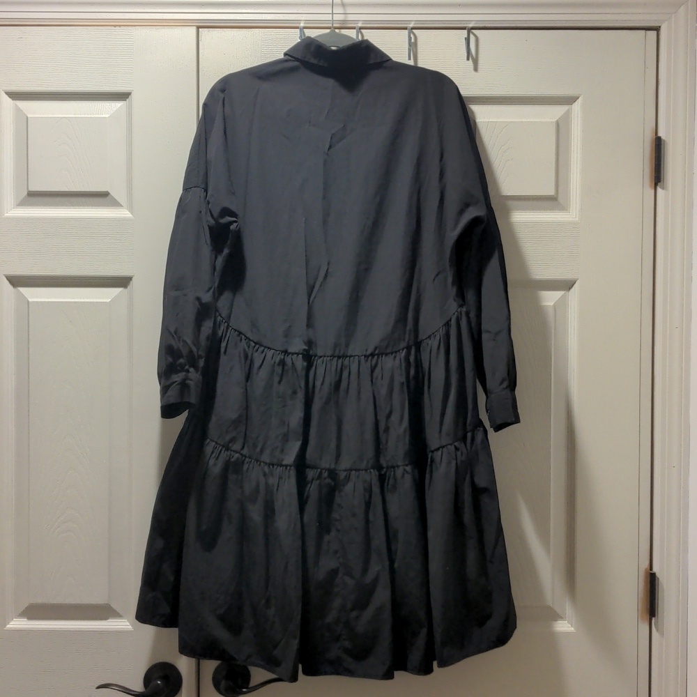 OAK + FORT Black Long Sleeved Oversized Tiered Dress Women’s Small - Picture 3 of 3